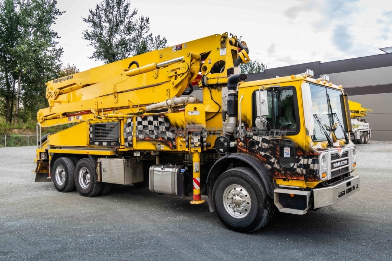 YEAR END BLOW OUT!!! 2014 Putzmeister 36Z