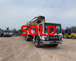REDUCED PRICE! 2017 36X Schwing on a 2017 Mack