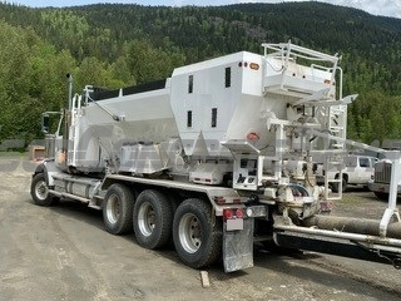 2018 ProAll mixer on a 2011 Western star